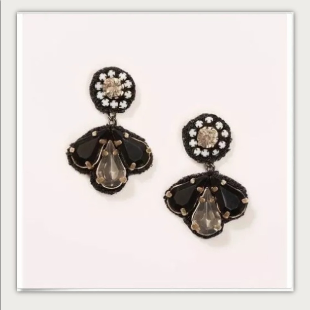NWT LOFT Crystal Fabric Back Earrings black 359993